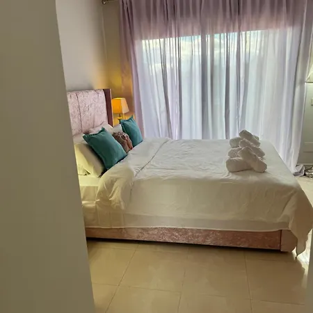 Sotoserena Atico Con Vista Al Mar Y Gibraltar إِستيبونا