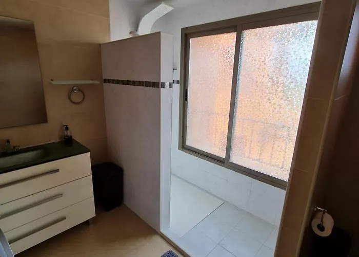 Sotoserena Atico Con Vista Al Mar Y Gibraltar إِستيبونا